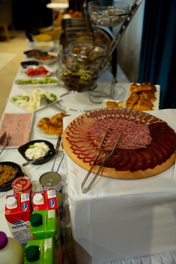 Hotel Prezident Ivanjica Dış mekan fotoğraf